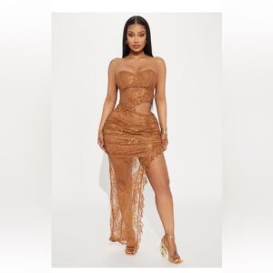 Abigale Lace Maxi Dress - Brown NWT Fashionnova